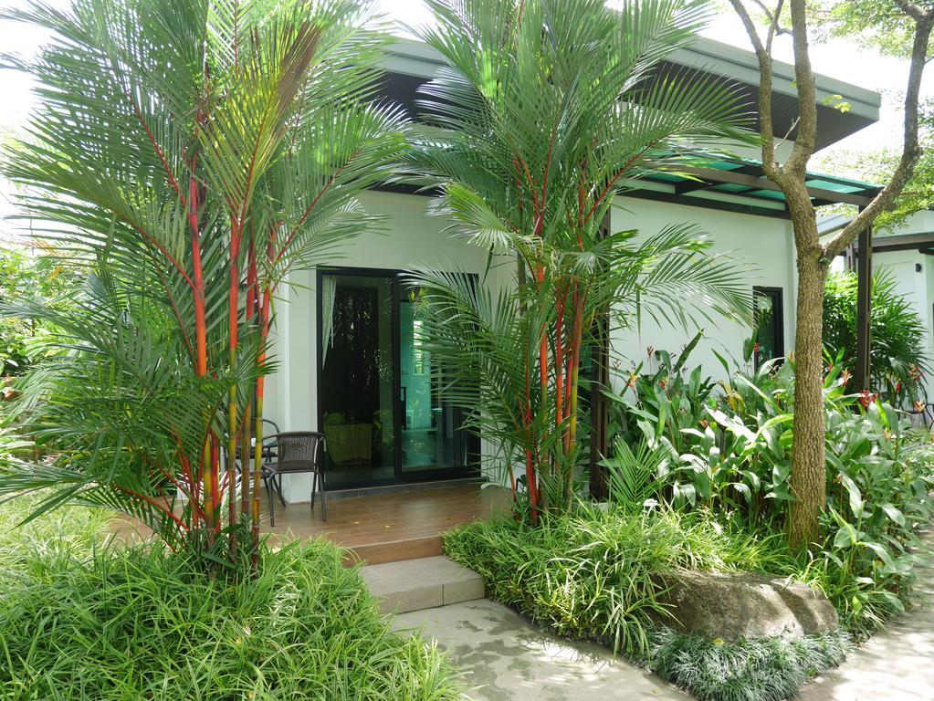 Baan Armeen Cottage Bang Tao Beach  Exterior photo